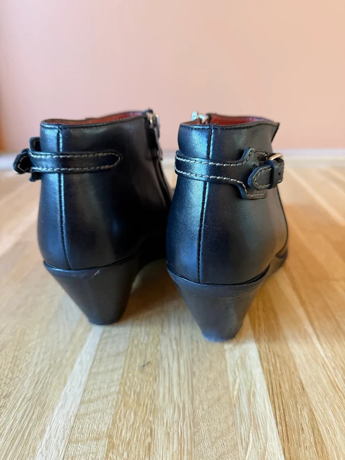 Acne Studios • O Jensen / Jenny Leather Biker-skinnboots