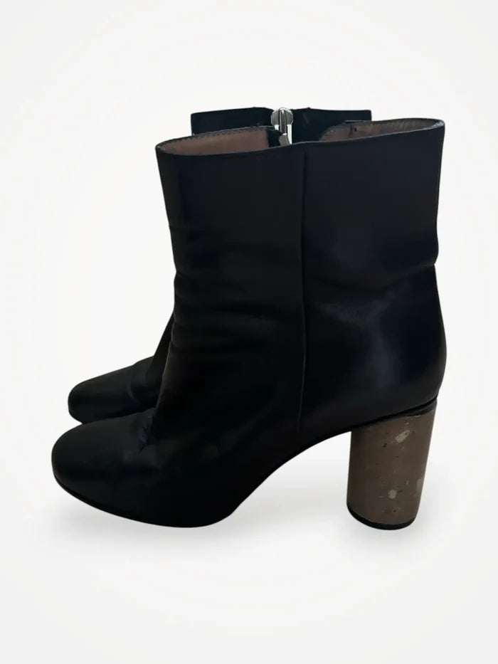 Acne Studios-skinnboots