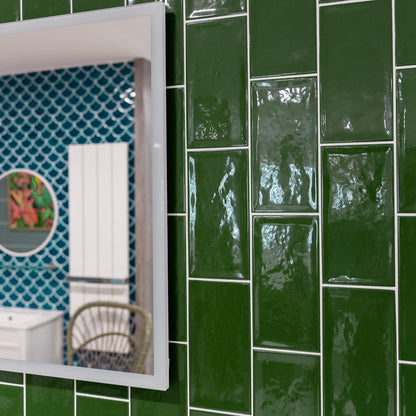 Aqua Flat Verde Bottle Green Metro 10 x 20cm Tile - 1sqm perbox