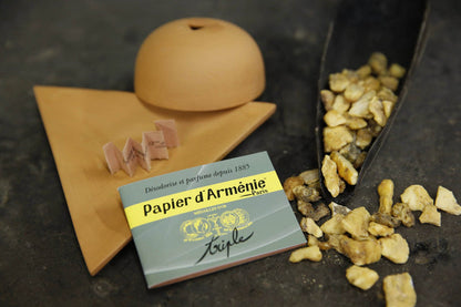 Papier D'Armenie "Tradition" French Incense Paper Booklet